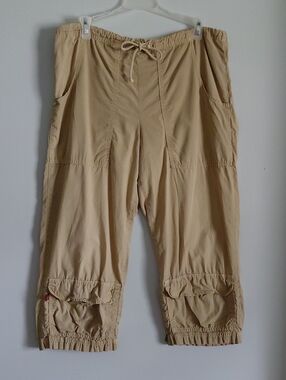 Xcvi Khaki Tan Drawstring Cargo Capris Pants
